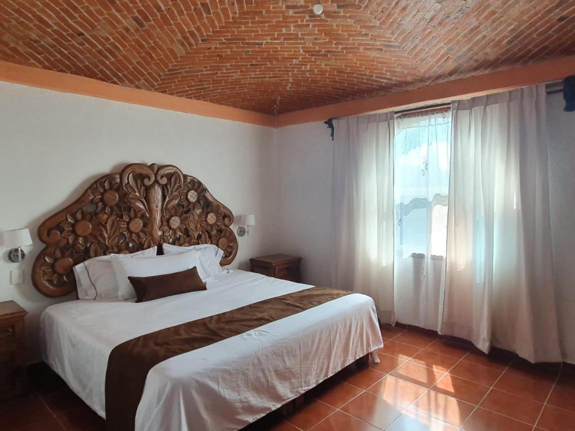 Hotel La Herradura Tecozautla Εξωτερικό φωτογραφία