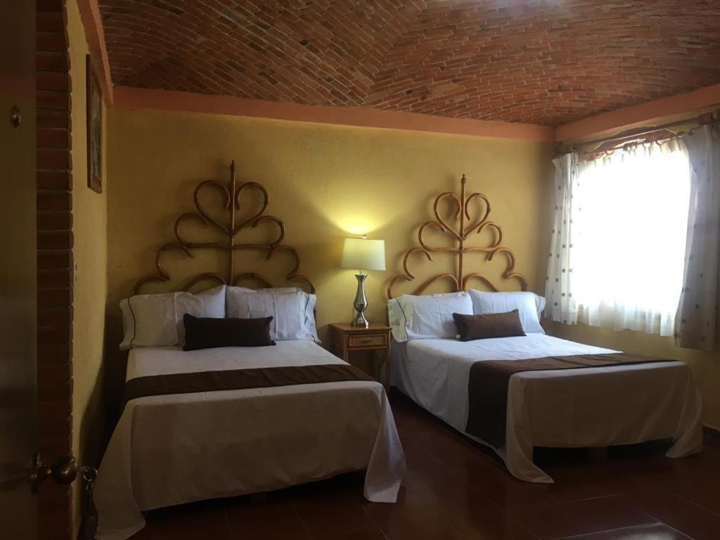 Hotel La Herradura Tecozautla Εξωτερικό φωτογραφία