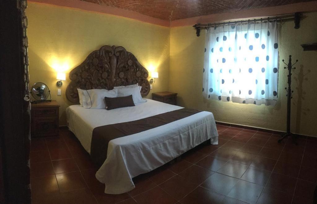Hotel La Herradura Tecozautla Εξωτερικό φωτογραφία